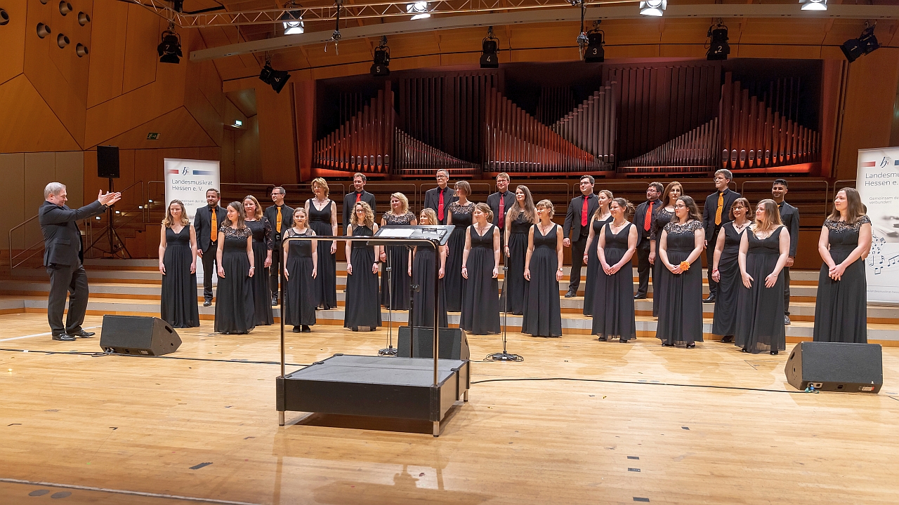 Cantamus Gießen beim Preisträgerkonzert 2023 (Foto: Landesmusikrat Hessen e. V. / Sebastian Reimold) 2023 02 05 Preistraegerkonzert Sebastian Reimold